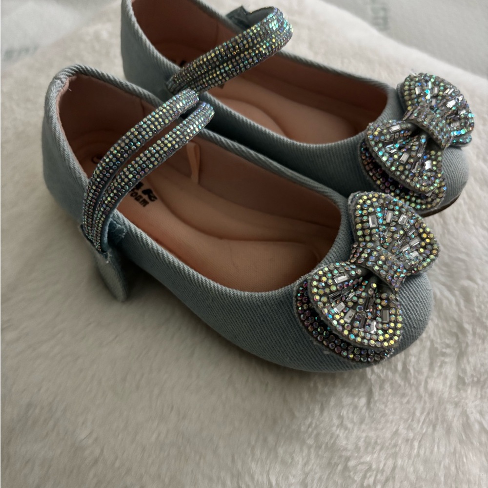 Sparkly Bow toddler princess shoes sz:9